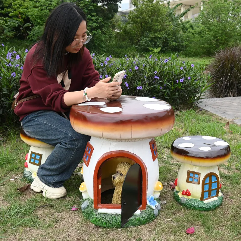 

Outdoor Garden Garden Ornament Simulation Mushroom Stool Sculpture Villa Balcony Ornament Kindergarten Cartoon Seat