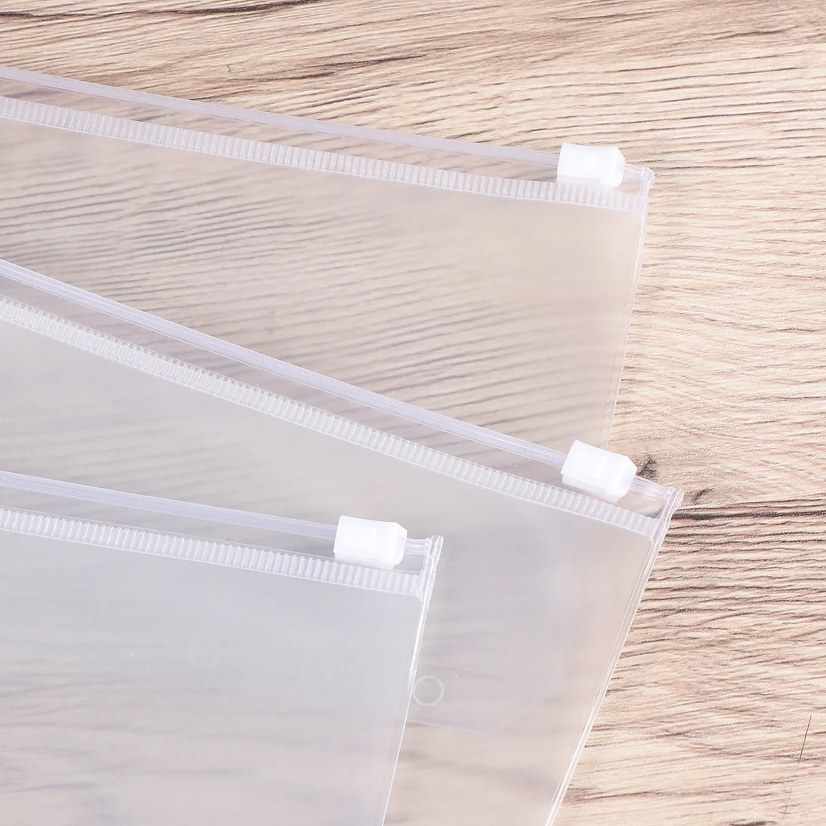 

30Pcs File Card Storage Bags A6 Zipper Transparent Smooth Easy Clean Paper Storage Bag for Travel Study A6 Zipper Bag