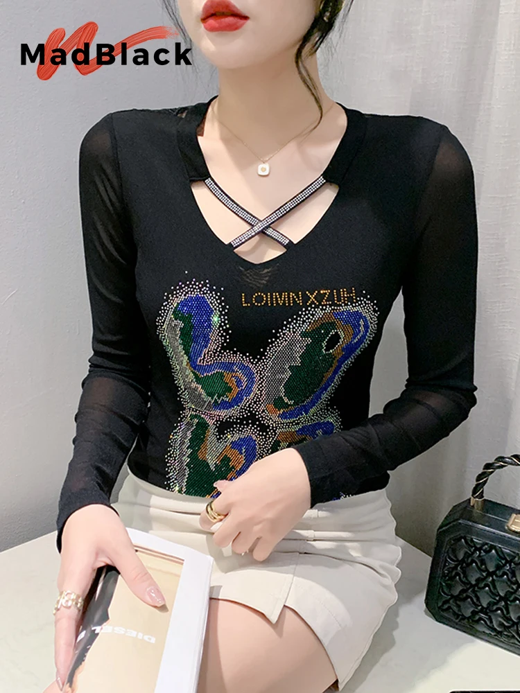 

MadBlack European Clothes Tshirt Women Sexy V Necks Shiny Luxury Diamonds Slim Mesh Top Long Sleeve Tee Autumn Winter T38061JC