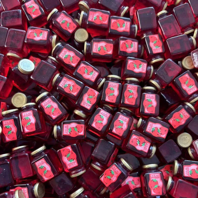 5Pcs 1/12 Dollhouse Strawberry Sauce Jam Jar Dollhouse Miniature Kitchen Food Accessories Dolls House Decorations Toys