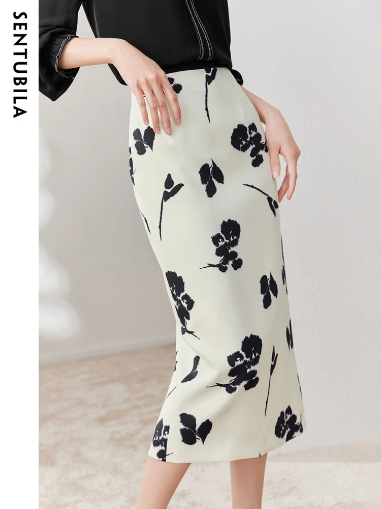 SENTUBILA Elegant Floral Pencil Skirts for Woman 2024 Autumn Office Ladies Midi Slit Print Skirt Women Simple Clothing M33Q50195