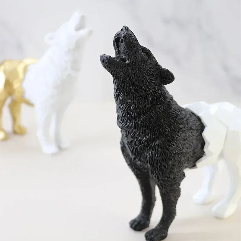 Ermakova Resin Wolf Statue Modern Bear Sculpture Abstract Panther Statue Wild Life Animal Figurine Decor Bookcase Shop Decor