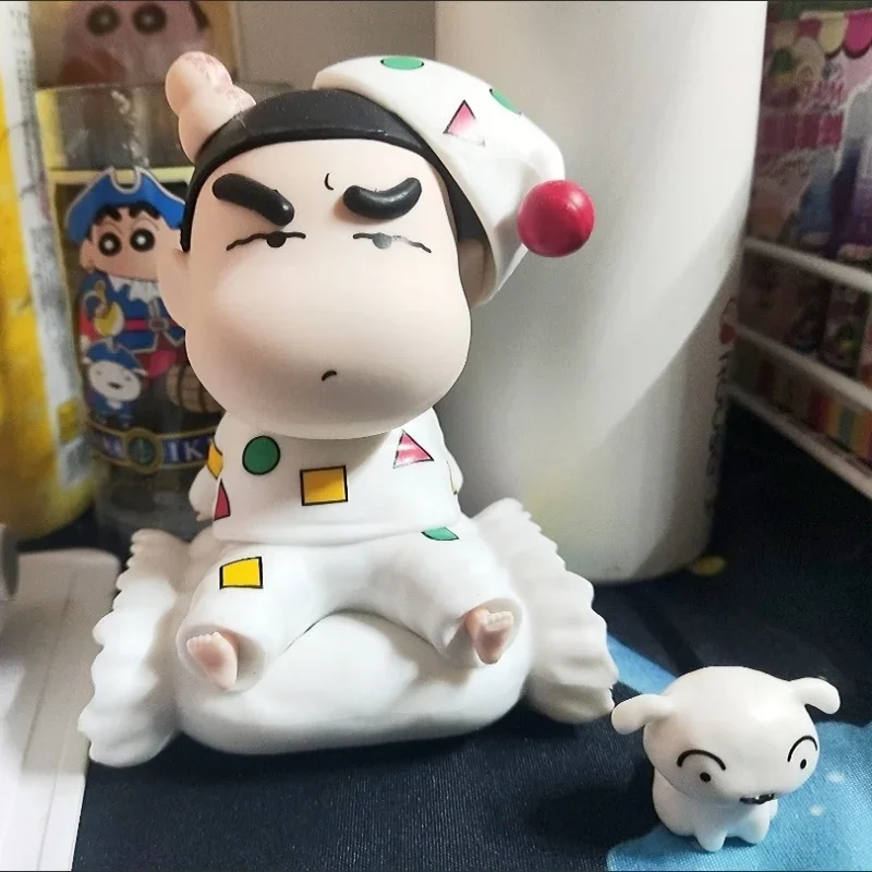 Nuevo 10cm Anime Crayon Shin-Chan Gk Beaten Shinnosuke Nohara Noob pijamas almohada modelo adornos colección periférica juguetes de regalo