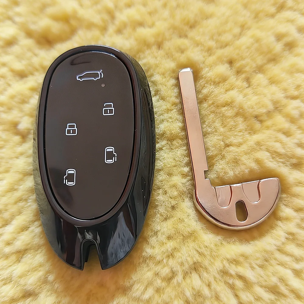 

Оригинальный ключ-пульт для JAC Refine RF8 с чипом 47