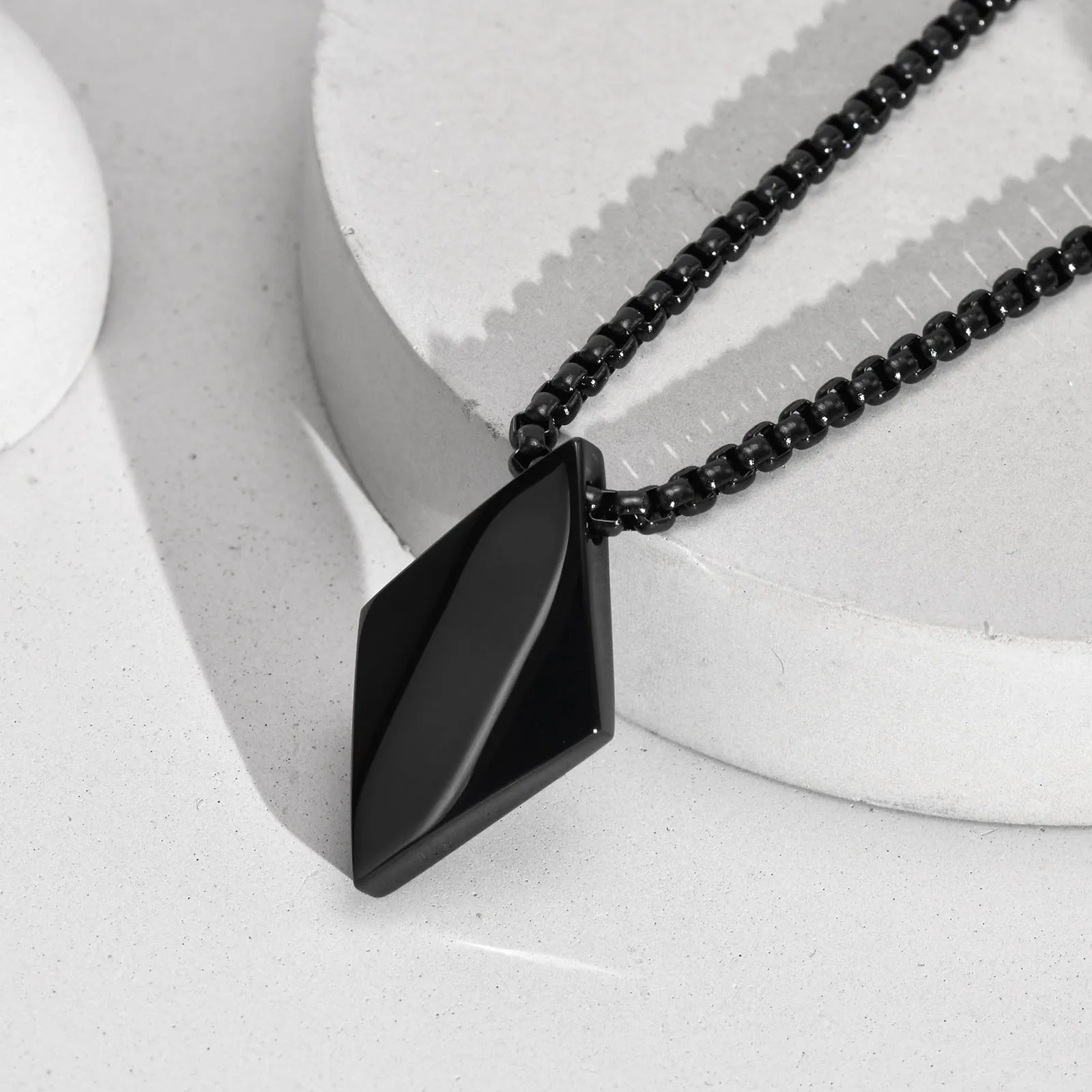 Rhombus Mann Halskette Edelstahl Schmuck Anhänger mit verstellbarer Box Kette Kragen Vater Freund Valentinstag Geschenk – Detail 10