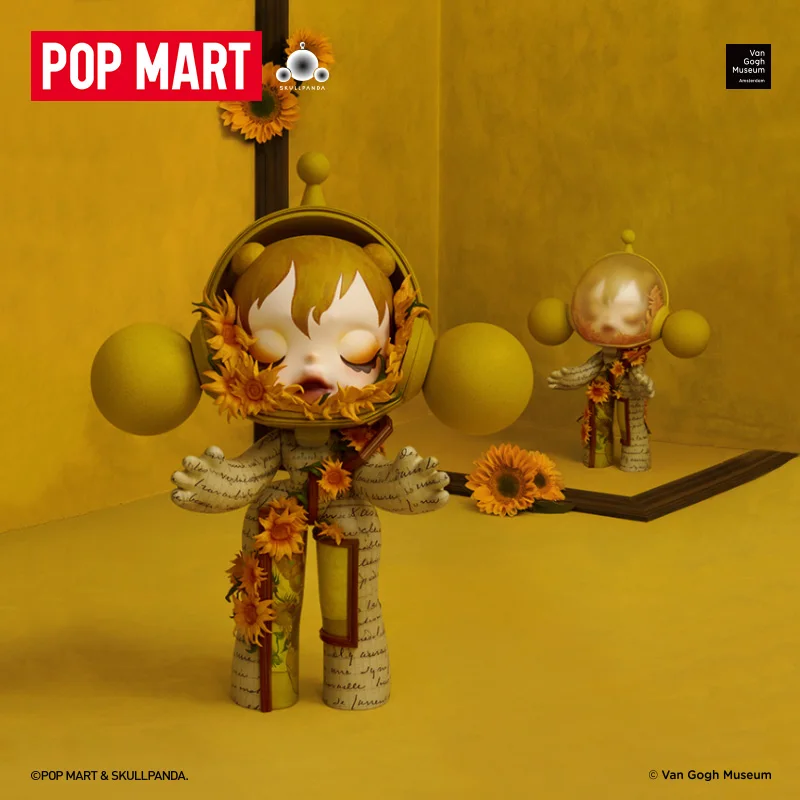 POPMART MEGA SKULLPANDA 400% متحف فان جوخ سلسلة عباد الشمس صندوق غامض صندوق أعمى أصلي تخمين اللعب حقيبة حلية التماثيل