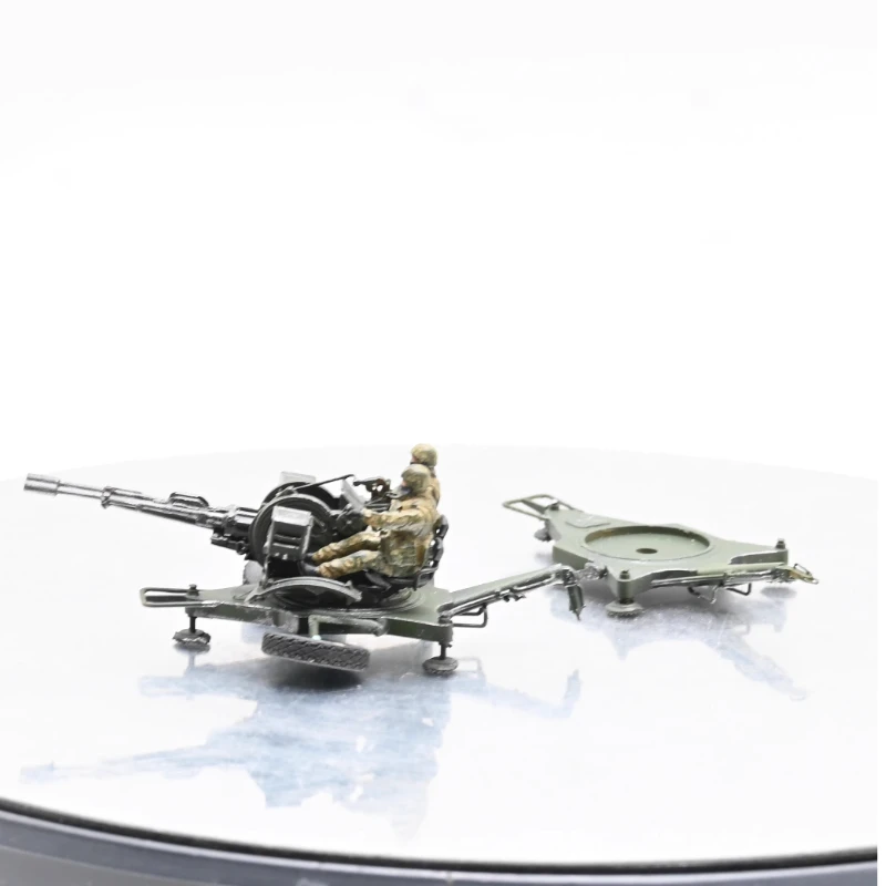 Neues Modell ZU-23-2 im Maßstab 1:72 mit doppeltem Fass, Anti-Flugzeugpistole mit 2 Soldaten, Puppenspielzeug, DIY-Szene, Zubehör-Display