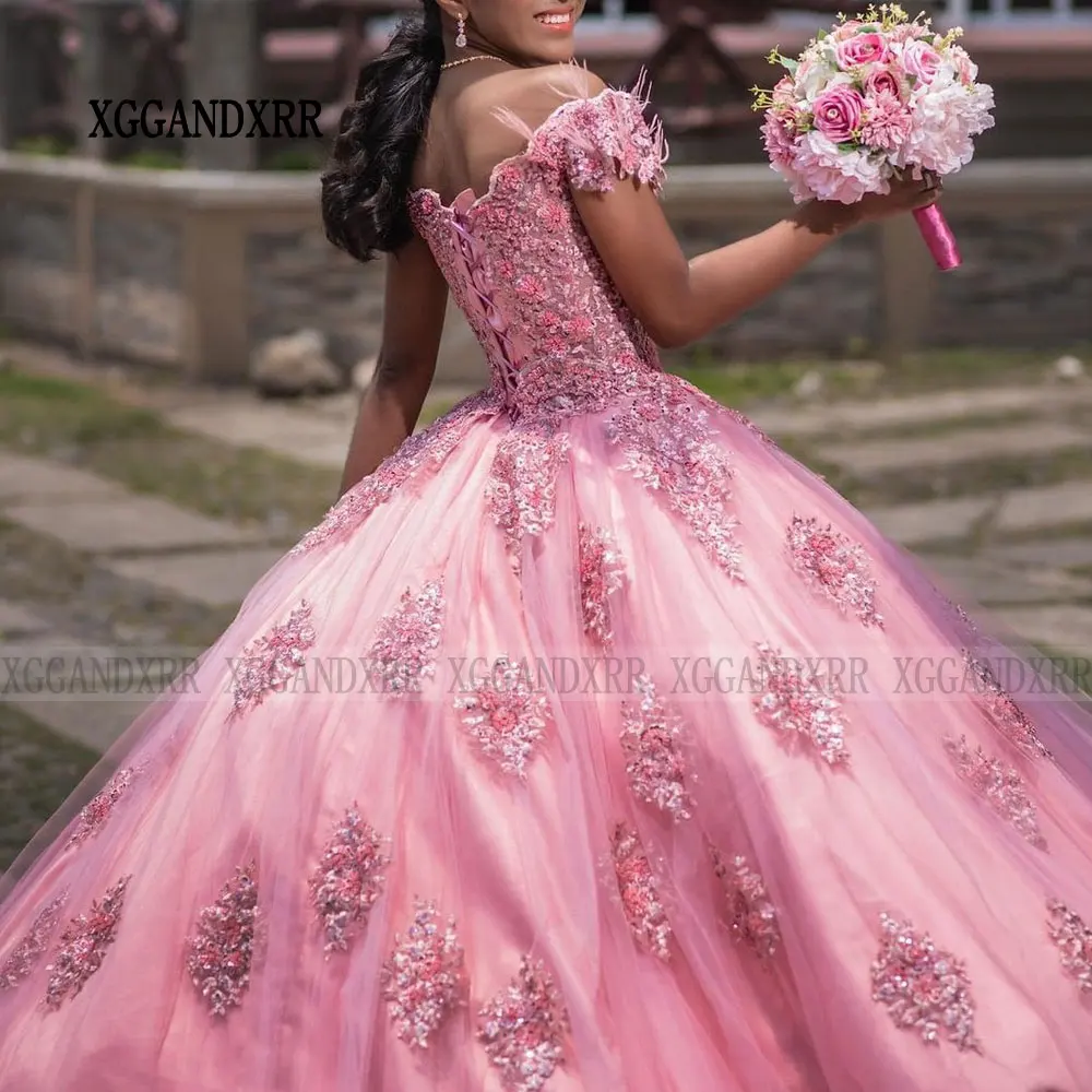 Robes de Quinceanera roses, robe de Rhformelle, robe de soirée d'anniversaire, train de balayage de plumes, princesse initiée, nouvelle arrivée, 2024