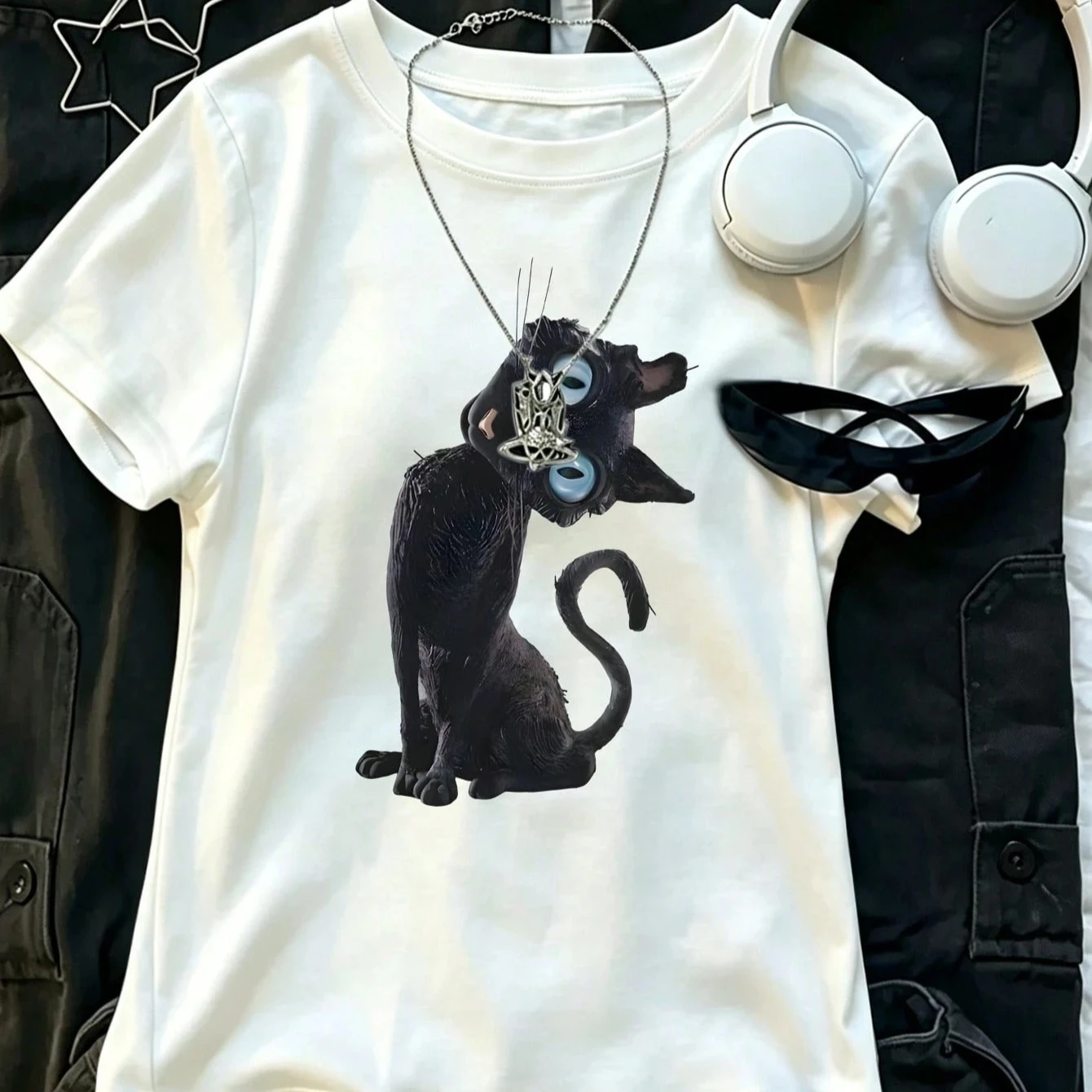 Y2K Retro Summer Blue Eyed Cat Round Neck Short Sleeve Casual T-Shirt Oversized Cotton Top Harajuku Summer Women Clothes Top