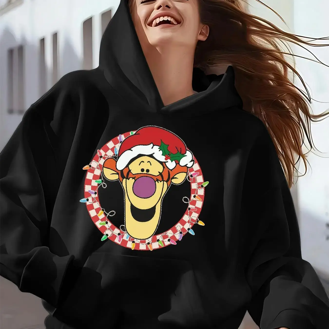 

Women Disney Tigger Christmas Hoodies Oversized Streetwear Unisex Sweatshirts Autumn and Winter Fleece Casual Versatile