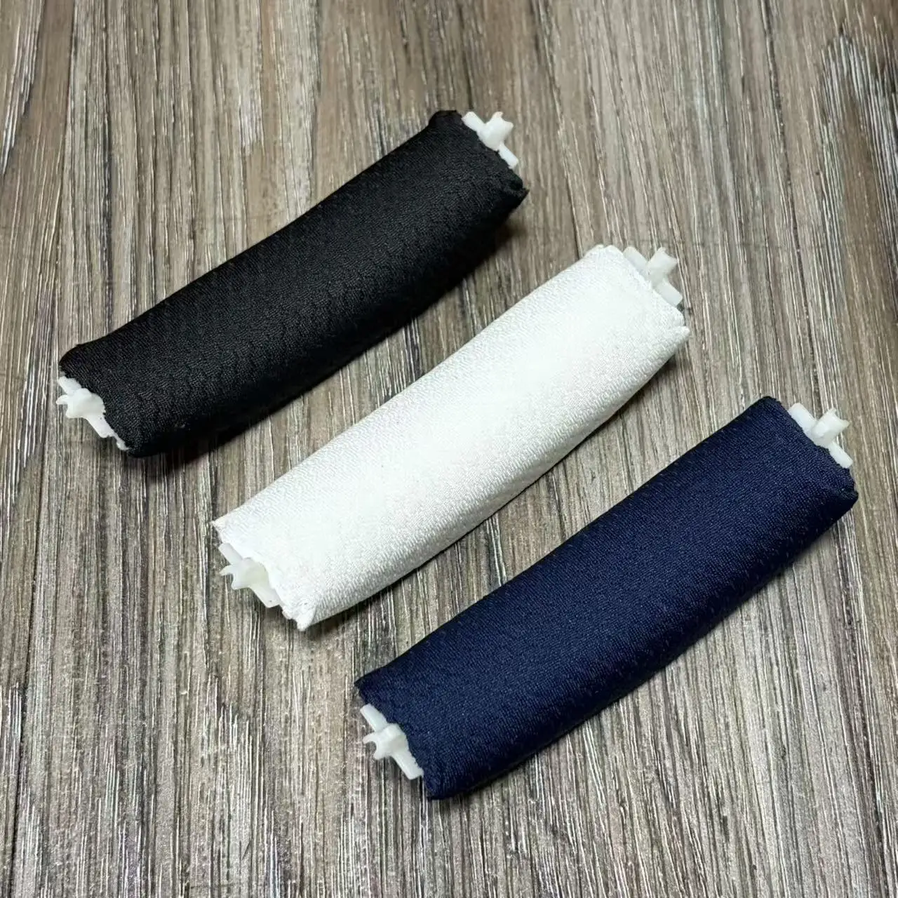 Original-Ersatzteile für QCY H3/H3 Lite Kopfhörer, Ersatzteile für Reparaturen, Scharnier, drehbare Ohrpolster, Ohrenschützer, Kopfbügelkissen – Detail 3