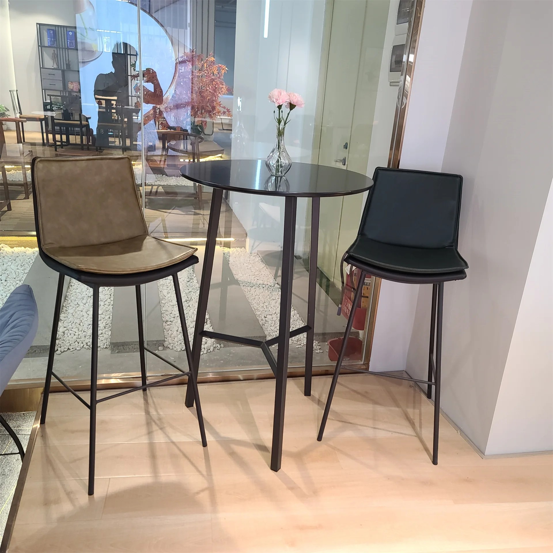 

Nordic Modern Minimalist bar Chair Iron and Iron High Foot bar Stool for Kitchen Home Use Front Desk Cashier