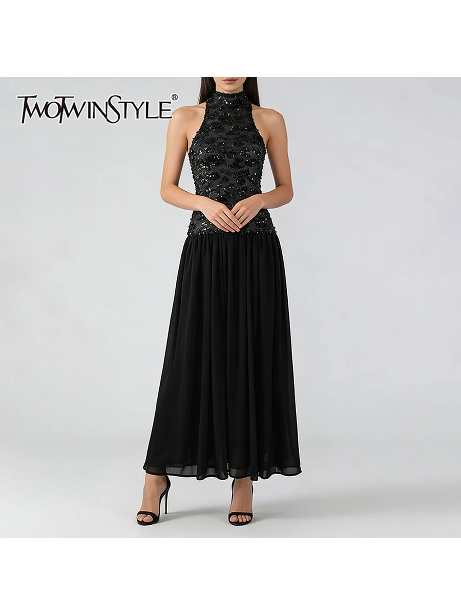 TWOTWINSTYLE Solido Sheer Impiombato Paillettes Abiti Eleganti per Le Donne Halter Senza Maniche Tunica Patchwork Pieghe Vestito di Moda Femminile