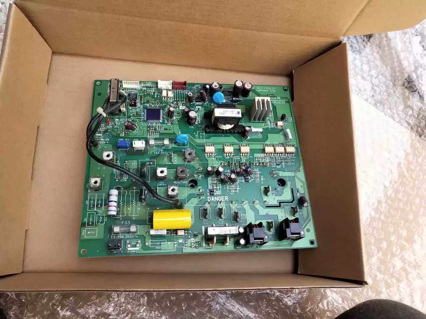 For Toshiba central air conditioning, compressor IPDU MCC-1502-01 multi-connection, frequency conversion board