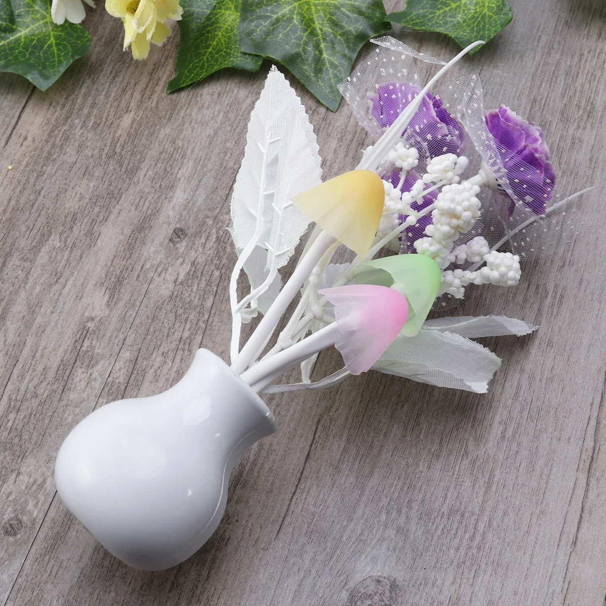 Tulip Flower Led Night Light Plug-In Sensor 7-Color Saving Eye Protection Wall Mounted Small Night Lamp For