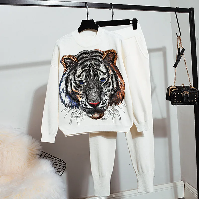 Autumn Winter New Women Fashion Beading Tiger Long Sleeve Knitted Sweater + Casual Two Piece Set Pants Ladies Outfits Tide H549