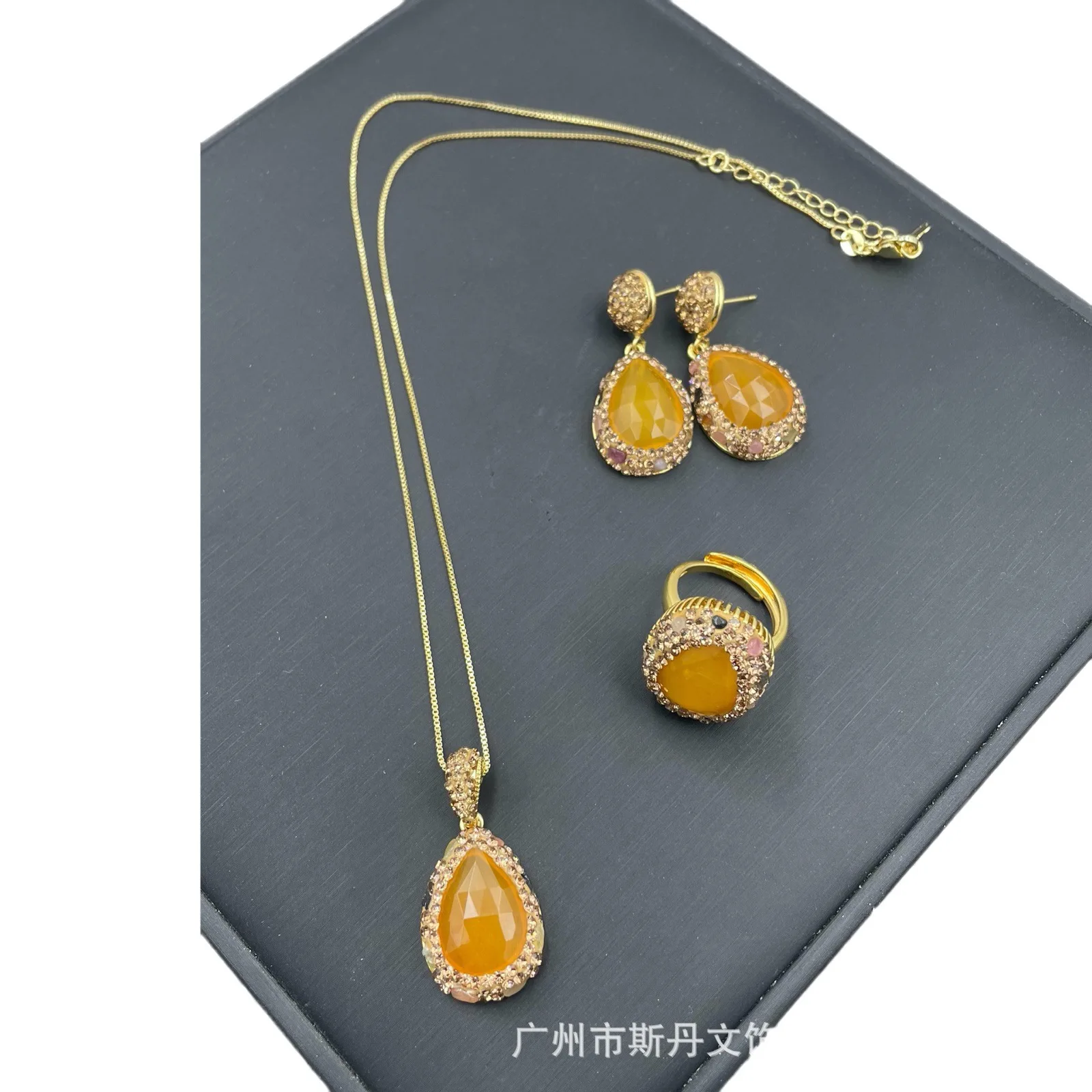 Natural Malay Jade Inlaid Rough Stone Set Medieval Personality Factory Direct Batch Crystal, Necklace Earrings Ring
