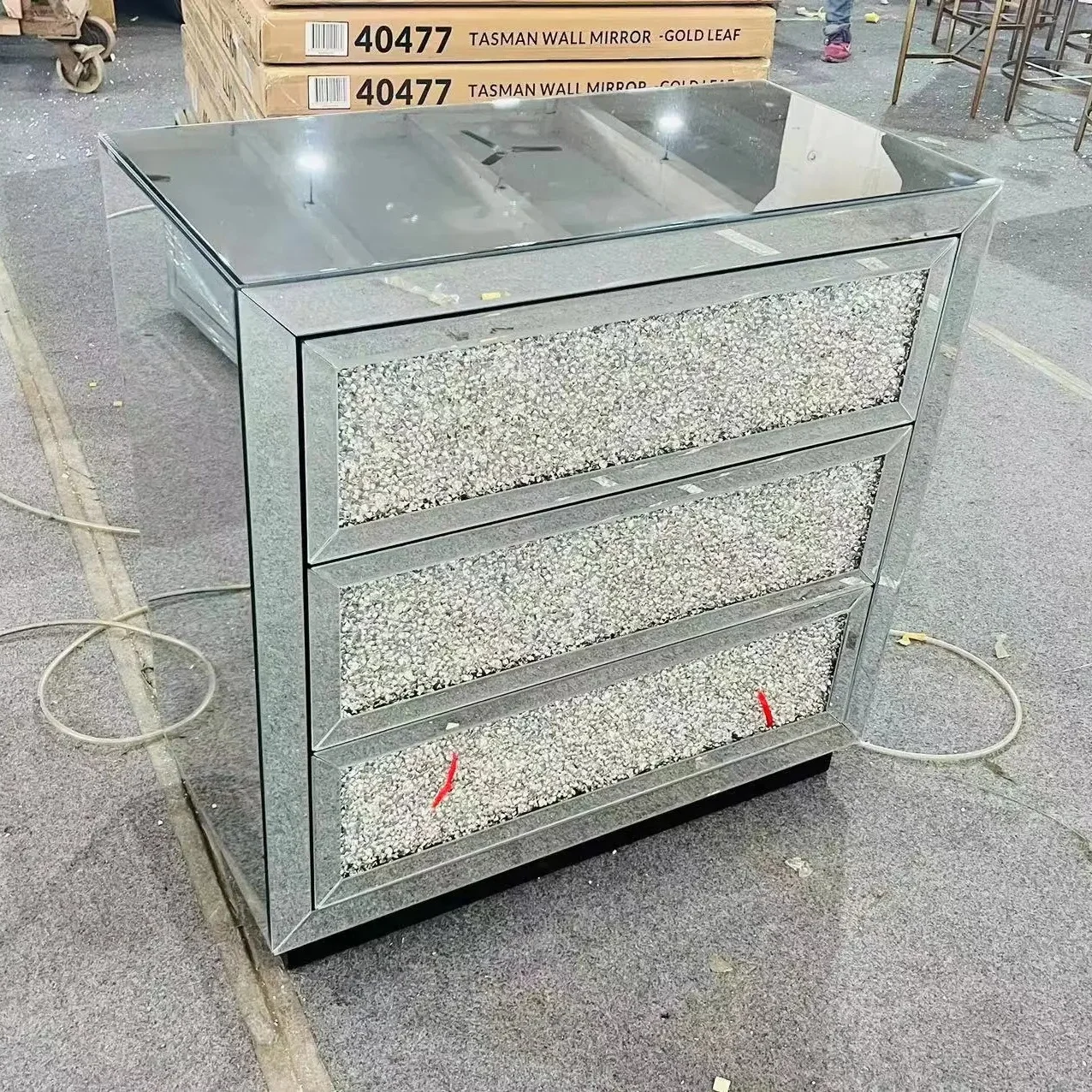 

Custom Modern Silver Bedside Table Crushed Diamond Mirror Drawer Bedside Table Bedroom Home Furniture Side Table