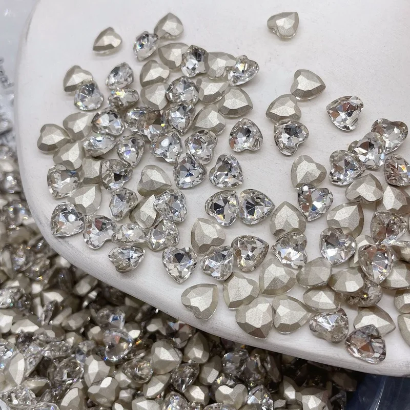 50 stuks hart kristal multi-kleuren nail steentjes super glanzend nagelglas accessoires 8mm hartvormige kwaliteit edelstenen ambachten