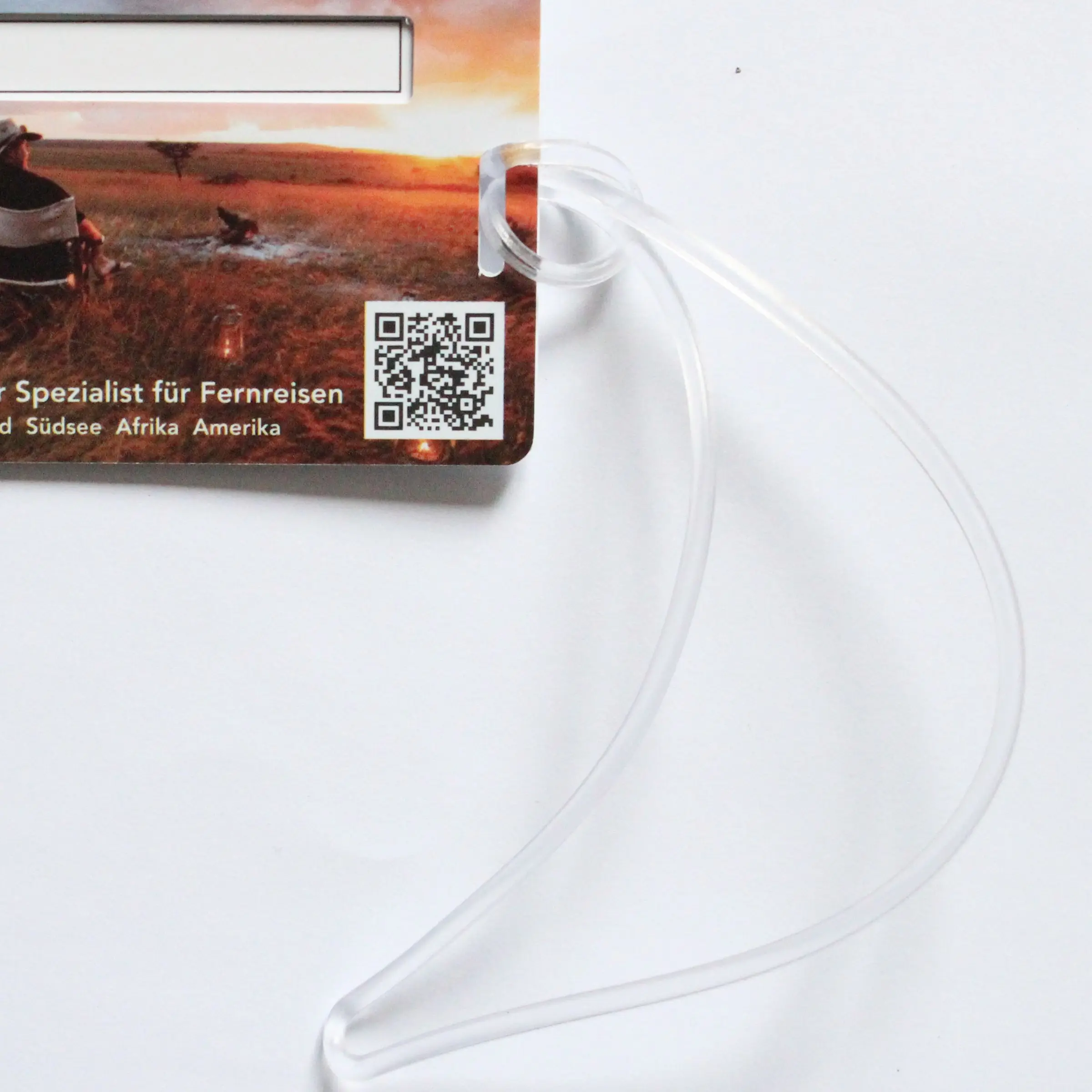 Eco-friendly  Sky Blue Luggage Tag Plastic Worm Loop Comply with US Standards