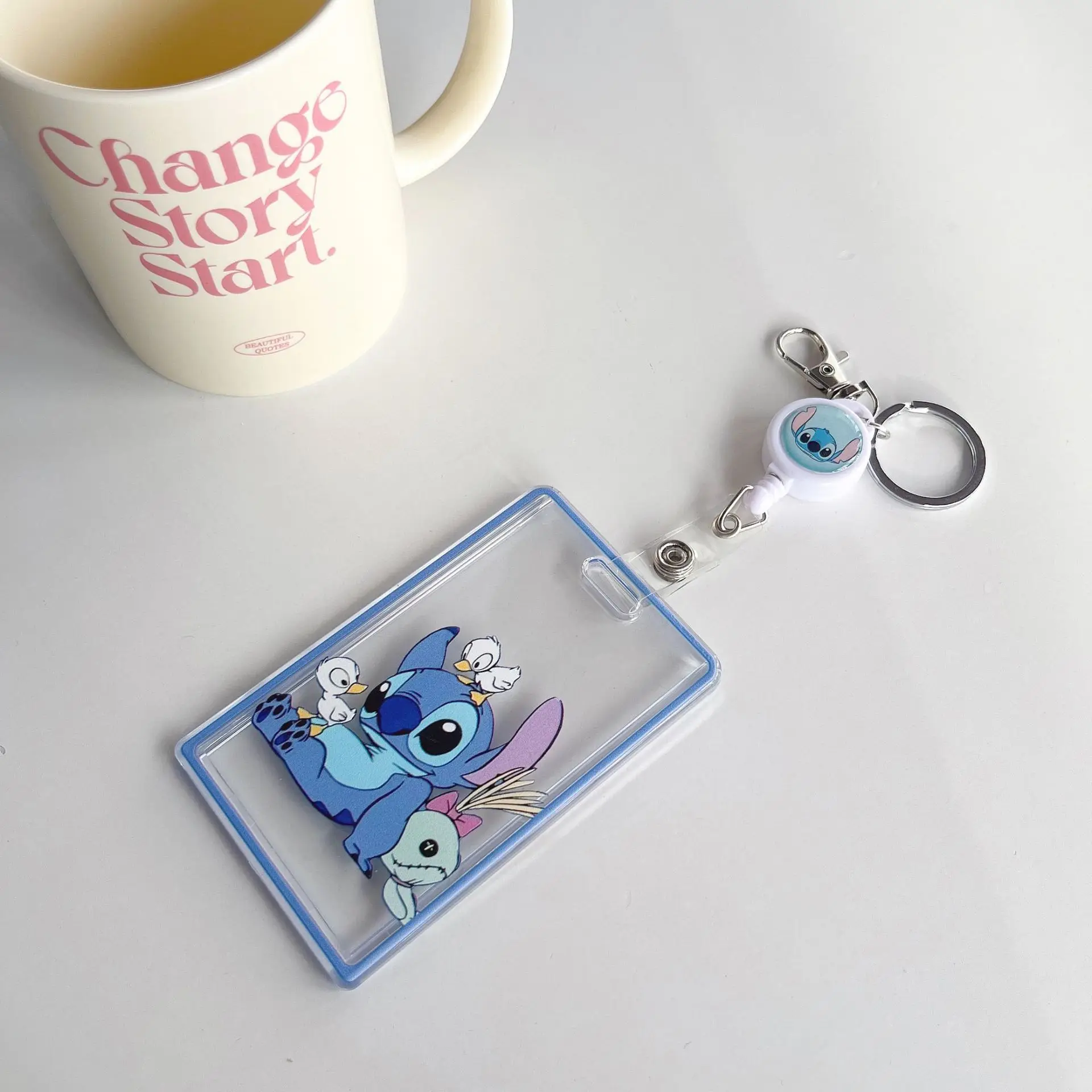 ที่ใส่บัตรลายสติทช์จากดิสนีย์น่ารัก  อะคริลิคใส  ที่ใส่บัตรนักเรียน  สายคล้องคอปรับได้  กระเป๋าใส่บัตรแบบหนีบ  ของขวัญสำหรับเด็กผู้หญิง