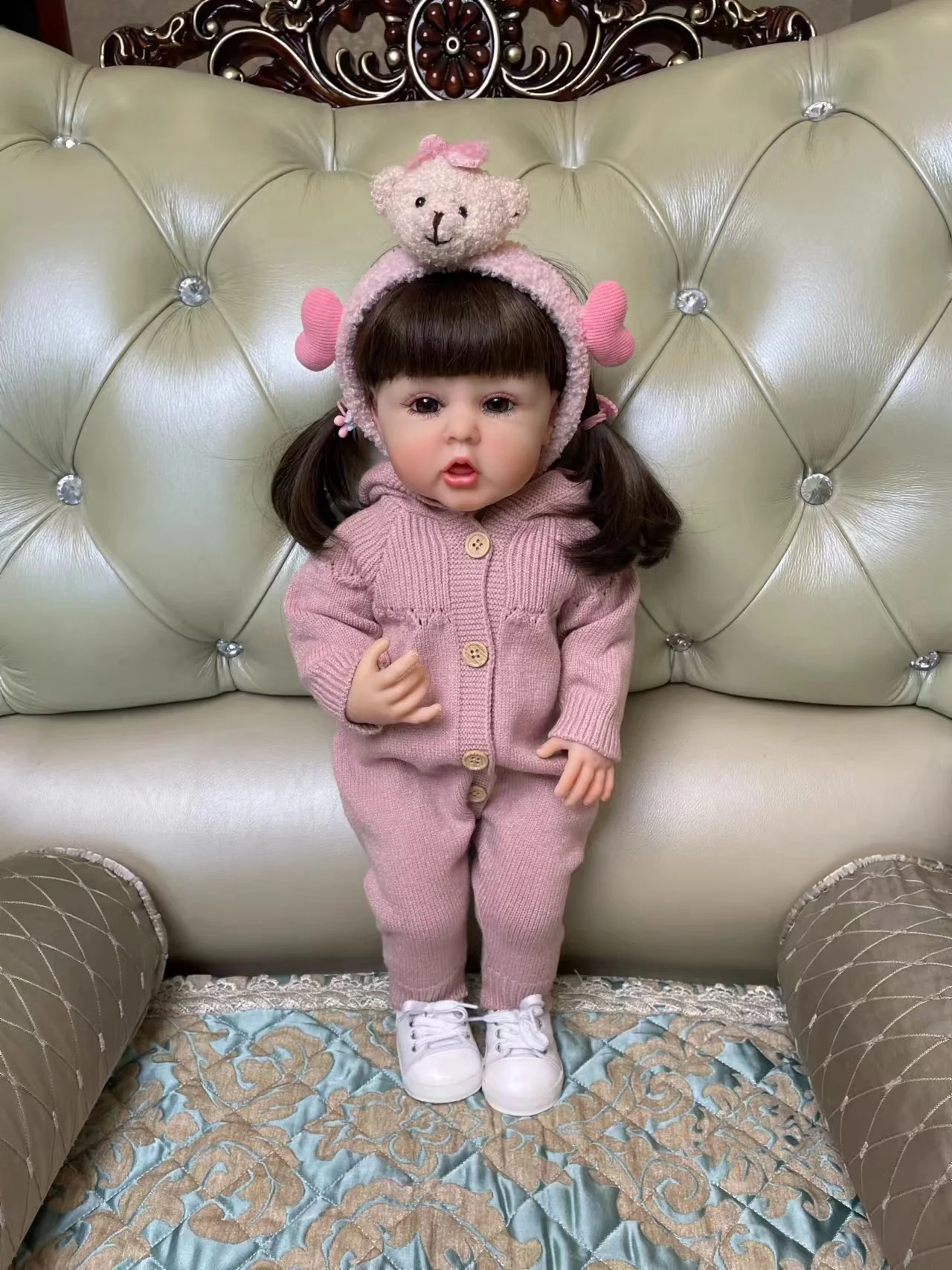 Nieuwe al geschilderde zachte siliconen herboren babypop speelgoed voor meisje lang haar zoals echte levensechte prinses handgemaakte kunst Bebe badspeelgoed