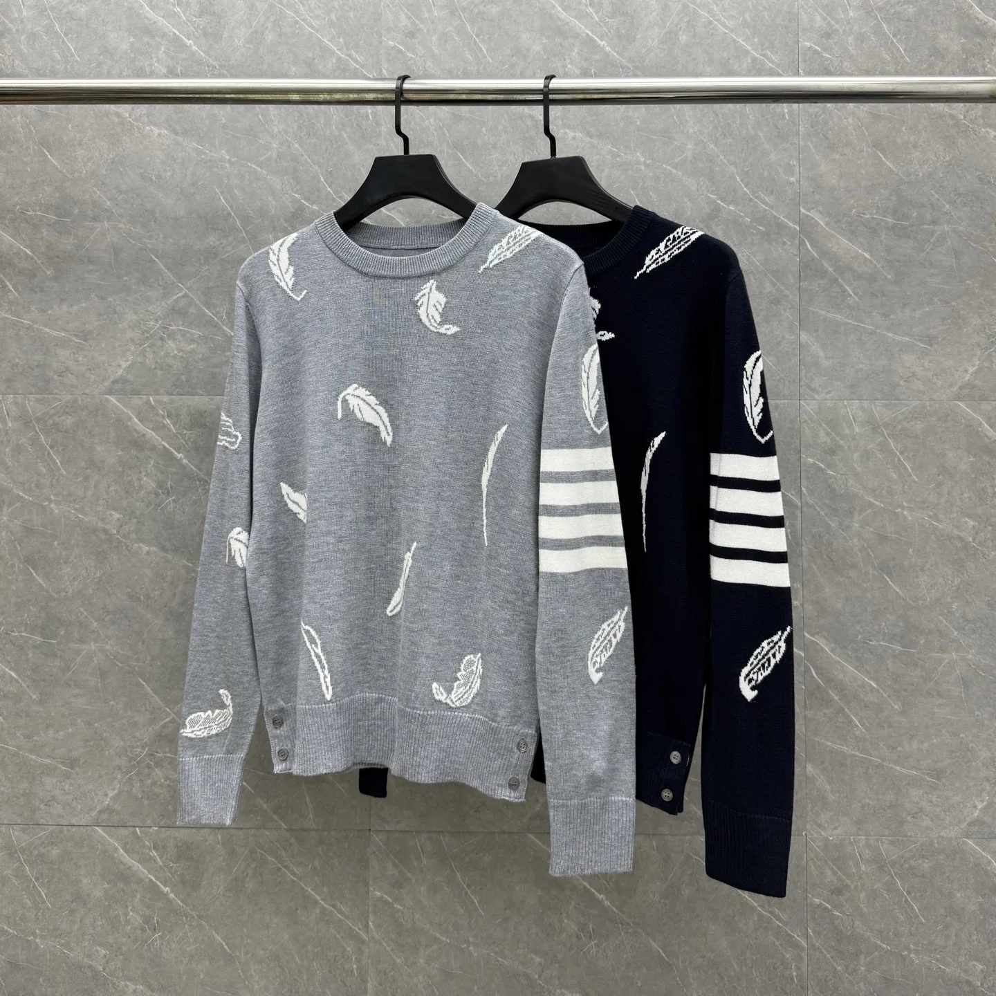 

Новый вязаный шерстяной кардиган с длинными рукавами и круглым вырезом, пуловер с вышивкой перьями, подходит для любого возраста, повседневная одежда в китайском стиле