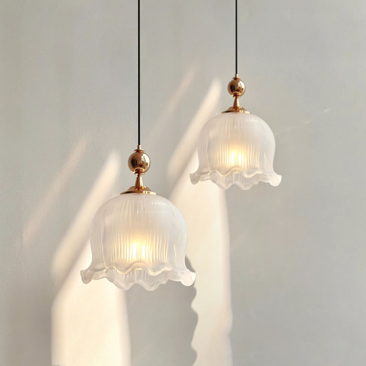 Modern Glass Flower Pendant Light LED Bedroom Bedside Kitchen Dining Room Bar Counter Cafe Nordic Cream Style Small Hanging Lamp