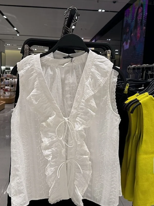 

Summer New Sweet Sle Lace Embroidery Svel Women's irt Loose Fit ort Length Floral Trim Belted Casual Faion