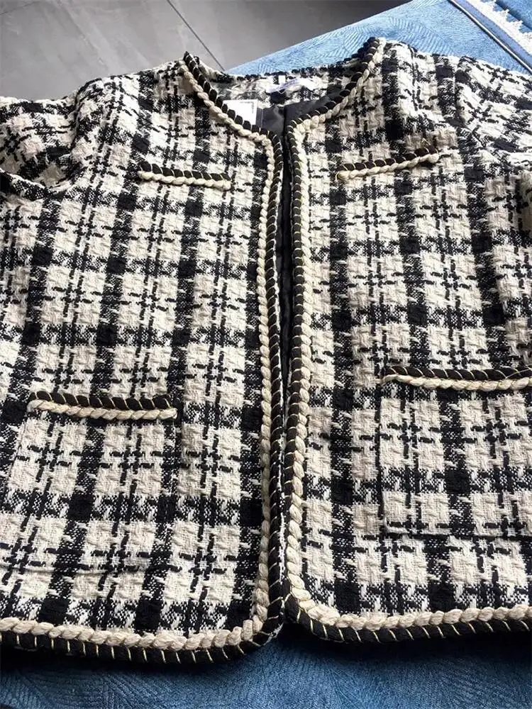 Chaqueta corta a cuadros de Tweed para mujer, abrigo de lana tejido con cuello redondo, prendas de vestir exteriores pequeñas, Tops informales dulces para primavera y otoño, 2026