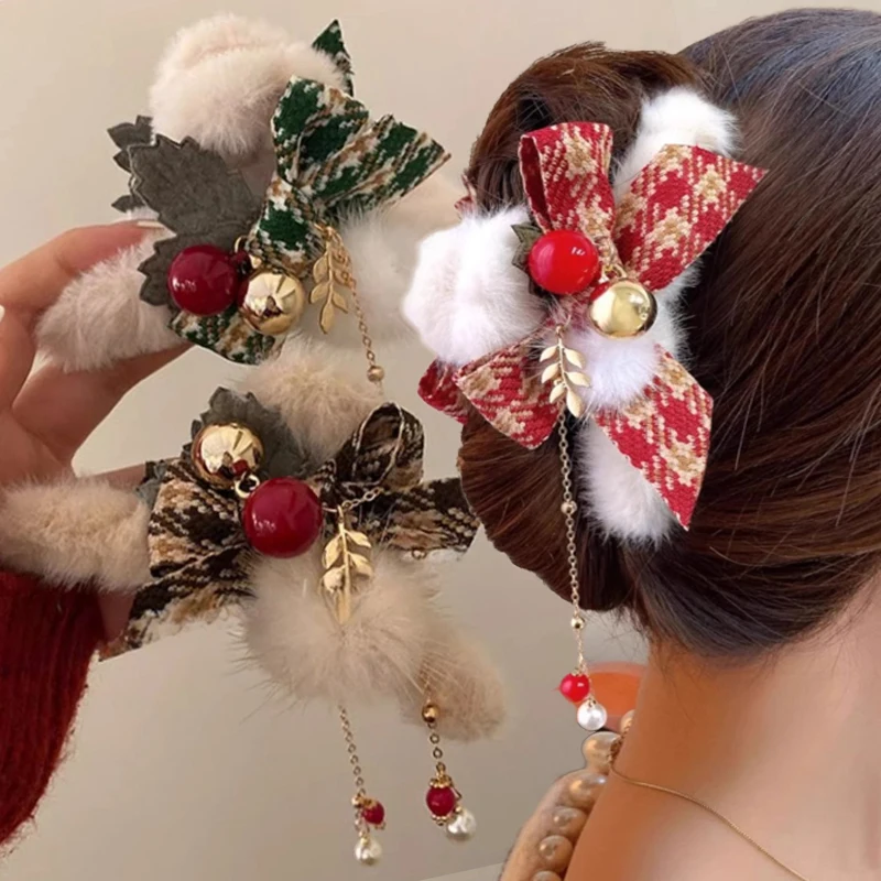 

Autumn Winter Plush Bows Hair Clips Fashion Hair Accessories Bell Tassel Christmas New Year Hairpin Women Girls Hair Claw Clip