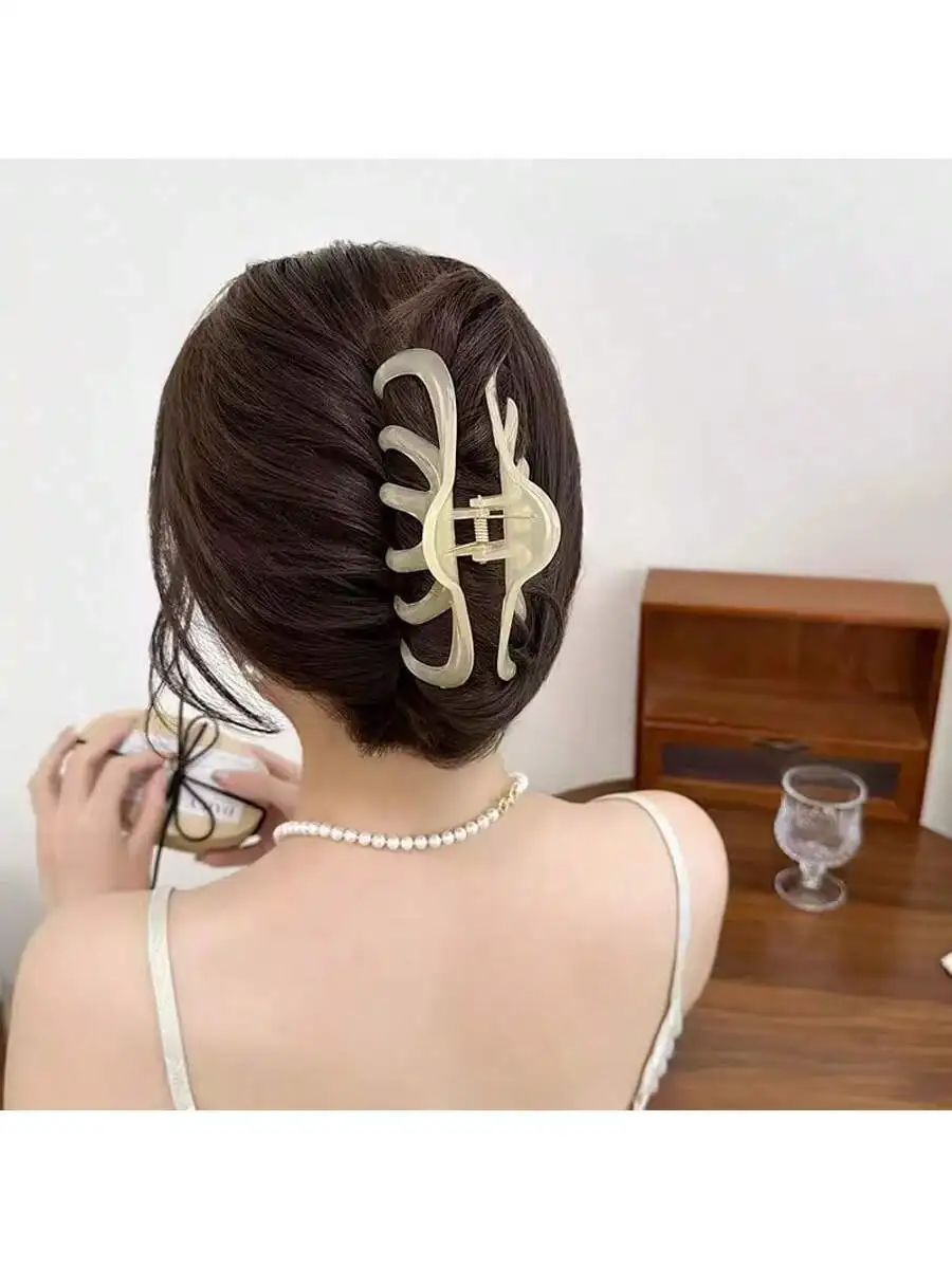 

Large Hair Claw Clip For Thick Hair Retro French Style Bun Maker Fashion Hair Accessory