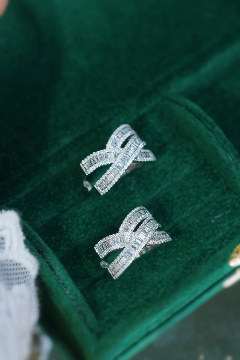 KUGG 100% 18K White Gold Rings Fashion Cross Shape 0.75carat Real Natural Diamond Engagement Ring for Women High Party Jewelry