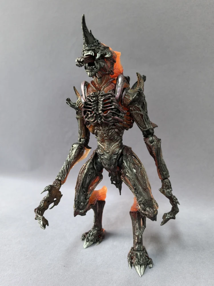 

NECA 7-дюймовая экшн-фигурка, модель оттенка к носорогу Cysa, мобильная игрушка, Коллекционное украшение для рабочего стола, пластиковый материал