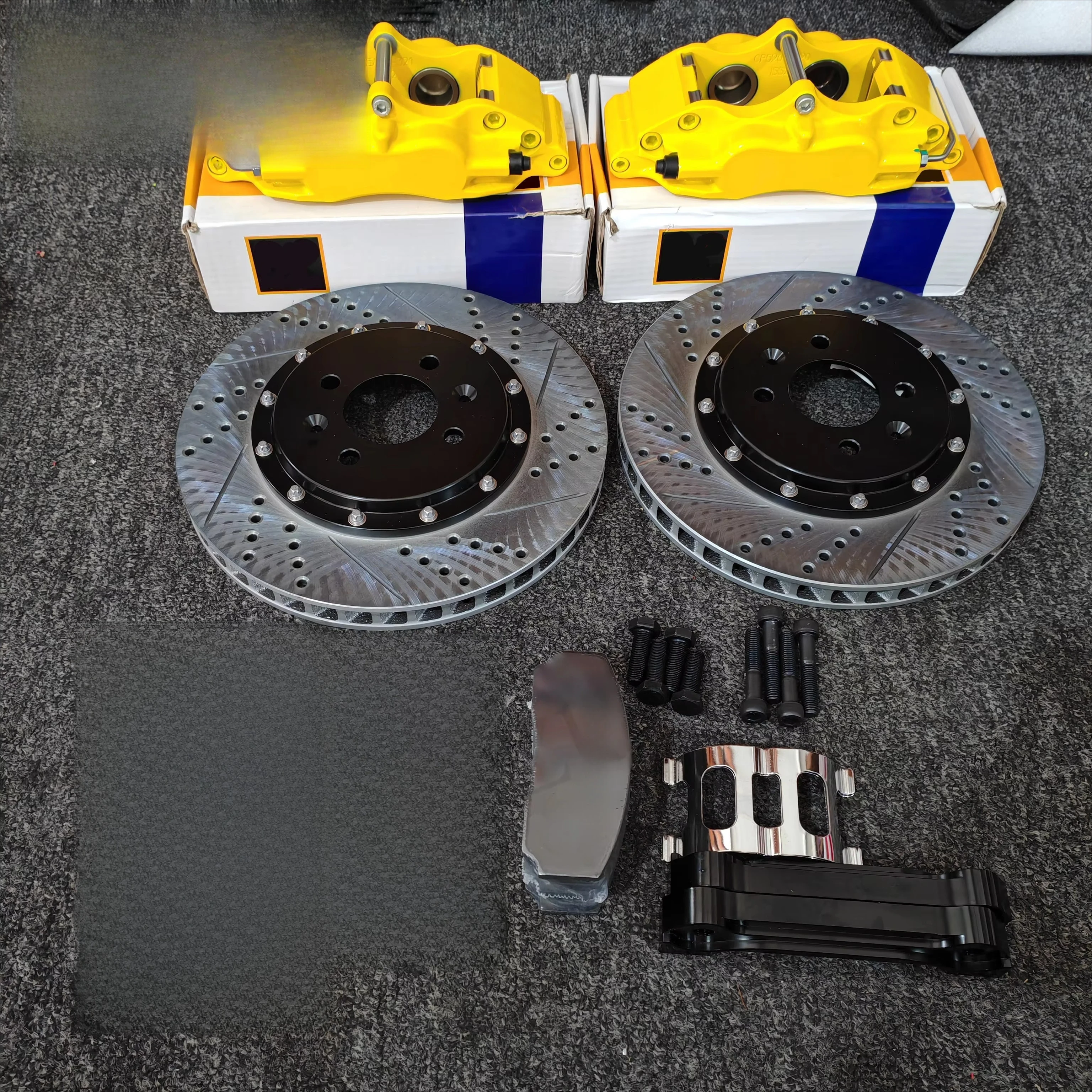 

Brake Accessory Kit 5200 4 Pot 330mm Brake Disc Brake Caliper Kit for 595 500 695 500C 124 Pulses