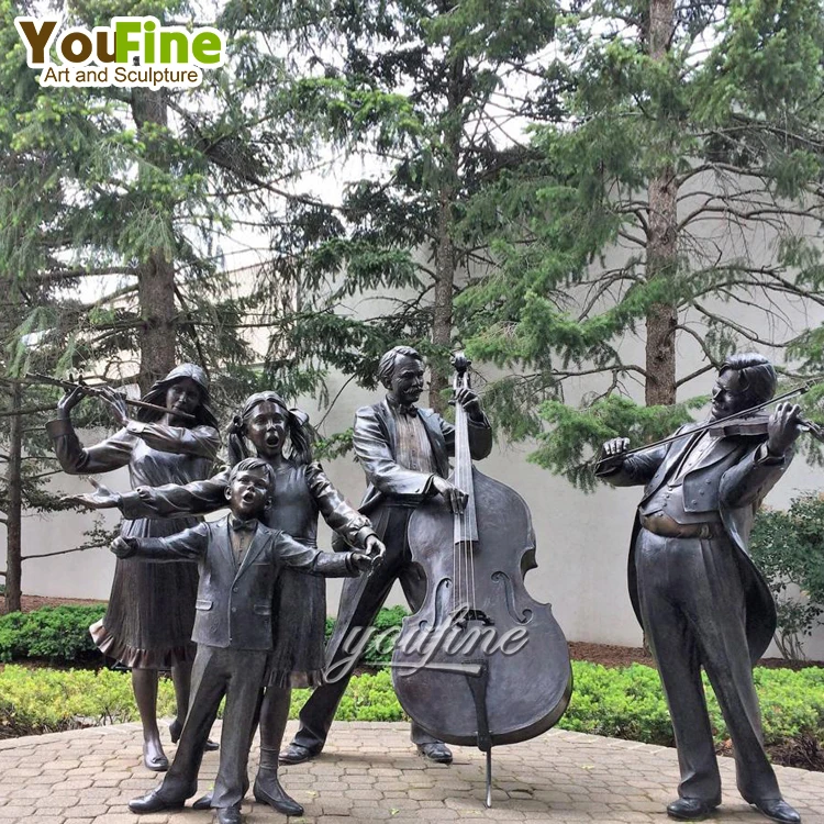 Life Size Outdoor Garden Or Public Sculpture Statue De Bronze Musicien Family Sculpture With Factory Price