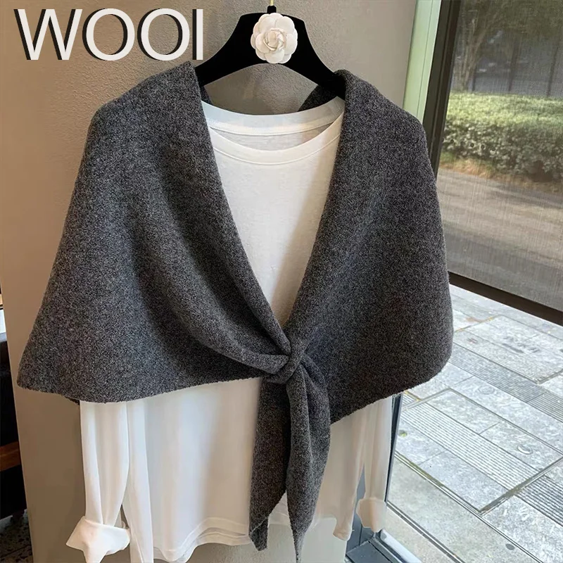 

Британский вязаный шарф для женщин, 100% шерсть, большой размер, зимняя теплая шаль, однотонная шаль с треугольным дизайном, мягкая уличная пашмина 2025