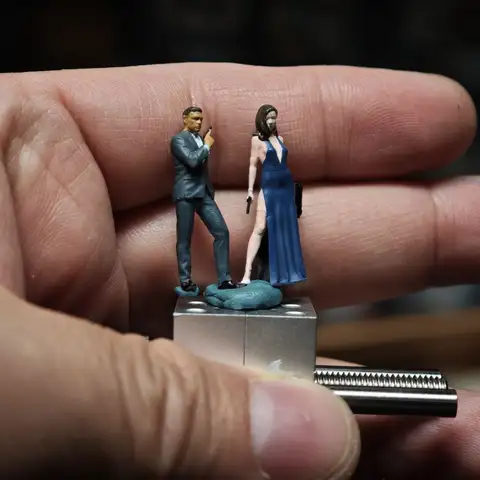 1/64 Statik Şekil DIY El-boyalı Reçine Modeli Şekil 007 Bayan