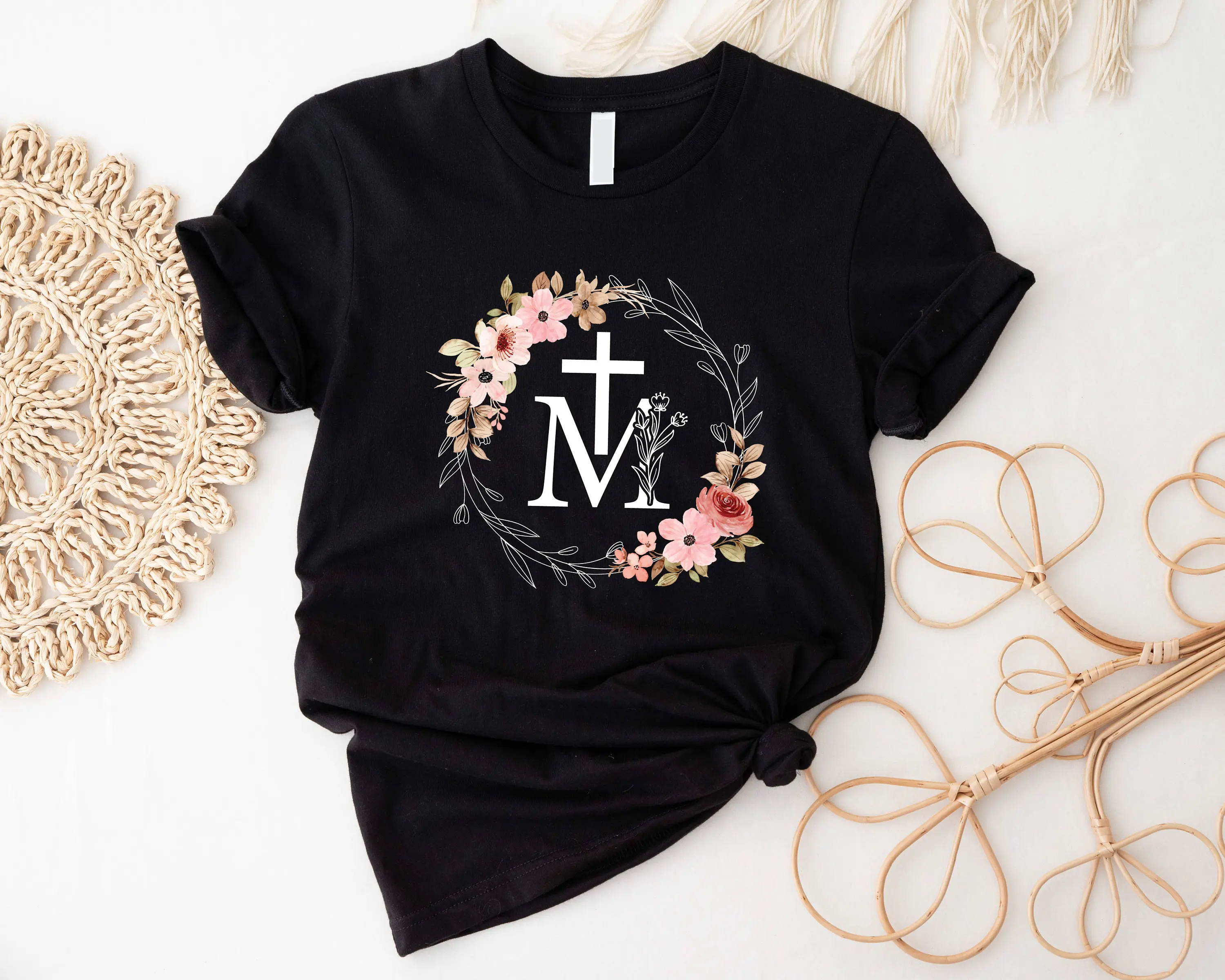 Flower Wreath Cross Print Women Easter T-shirt 2024 Hot Sale Fashion Literary Easter Female Shirt Voguish Casual Easter Girl Tee