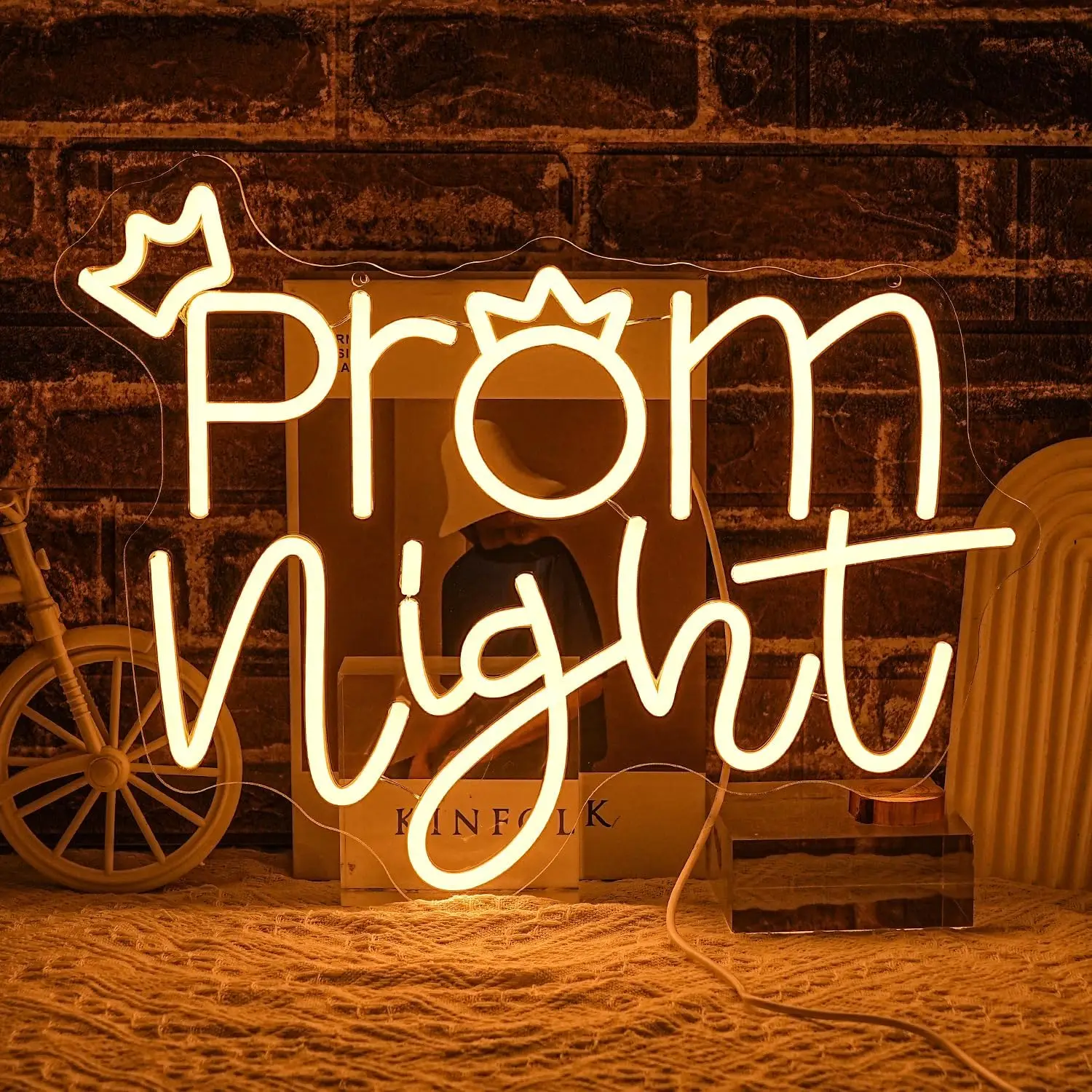 LED Neon Sign Prom Night Graduation Crown USB Wall Light for Graduation Party School Dance Bedroom Home Decor Gift