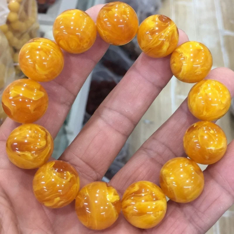 Exquisitely Crafted Old Amber Bracelet with Gold Thread Pattern, Unisex Style
