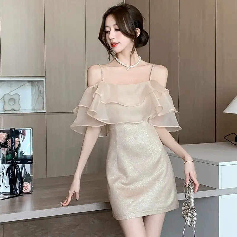 

Summer Shiny Shiny Shoulder A -line Skirt High -level Female Small Gift Dress Female European Roots Yarn Porphyr Camisole Dress