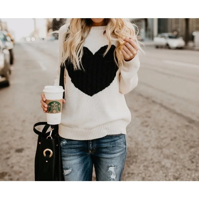 

2024 Autumn and Winter with New Women's Knitted Sweater Round Neck Fashion Pullover Love Sweater Women