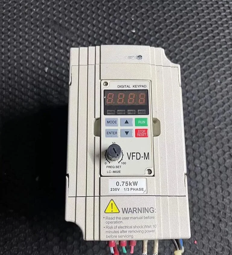 

VFD007M21A ,0.75kw 220v Good Working With 3 Months Warranty