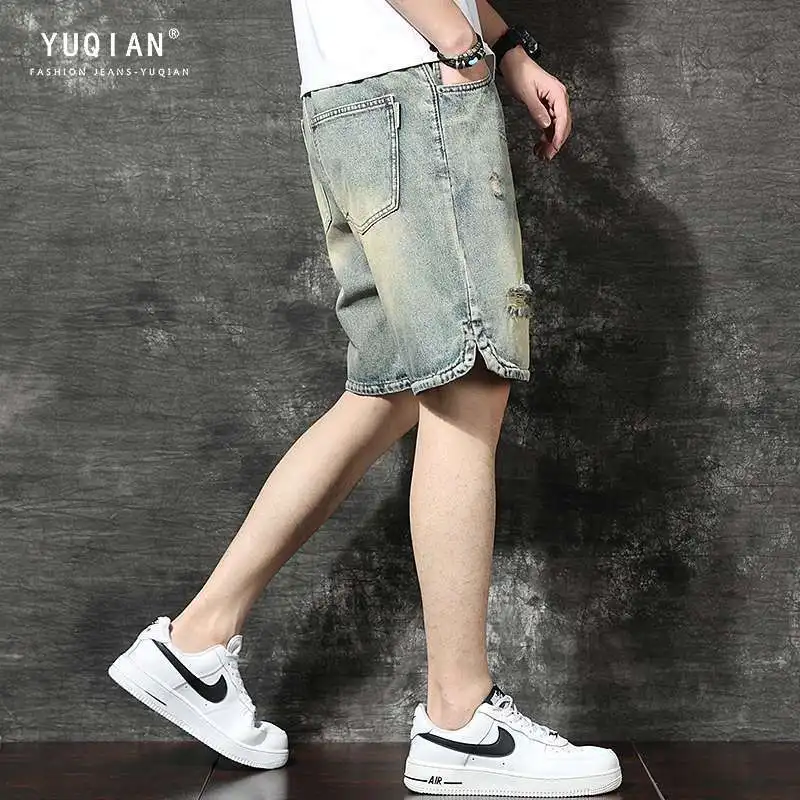 Light Denim Shorts 2025 Ripped Denim Men's Jeans Shorts Loose Design Casual Pants Summer Brand Ins High Street Medium Pants