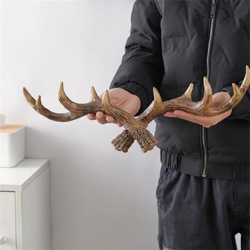 Nordic Vintage Deer Horn Decorative Hook Wall Hanging Clothes And Hats Hook High-end Living Room Decor Antler Resin Statue Craft