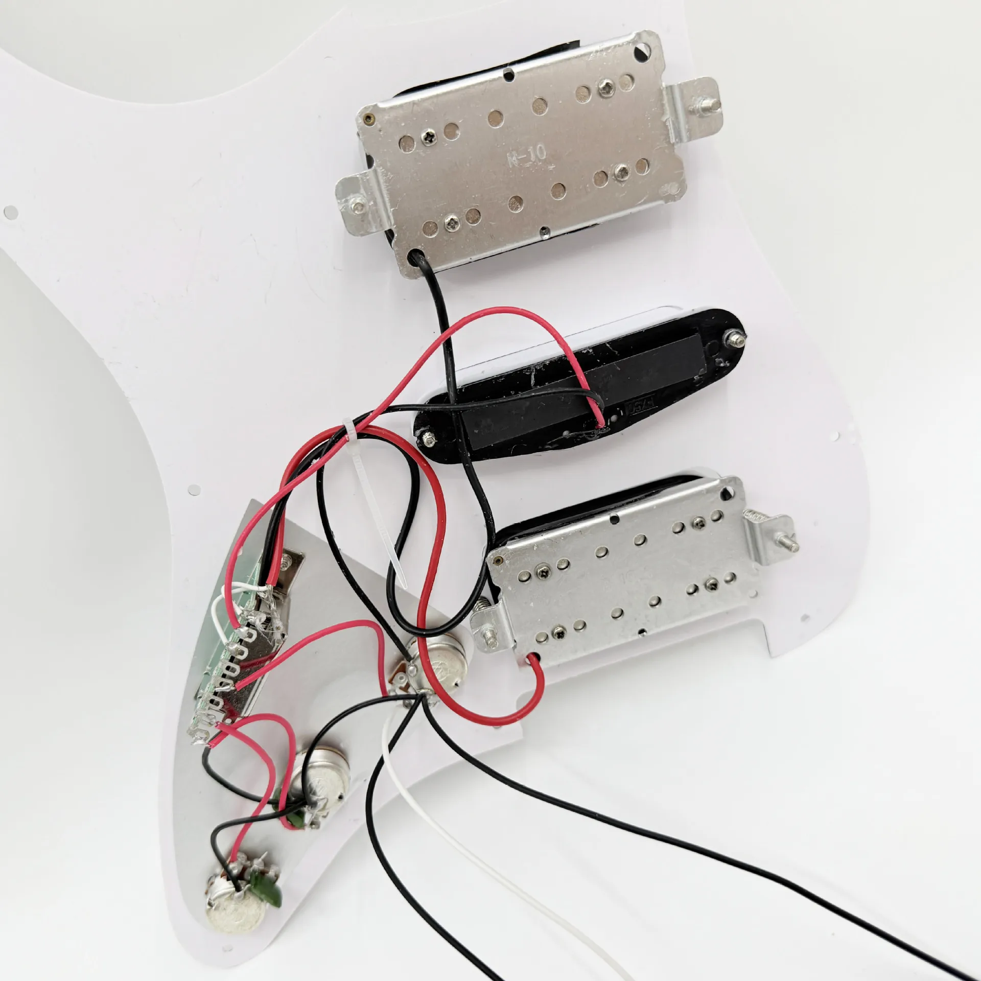 Guitar HSH Loaded Pickguard 5-Way 1 Volume 2 Tone Control Knobs Prewired Wiring Harness for ST Guitar Replacement