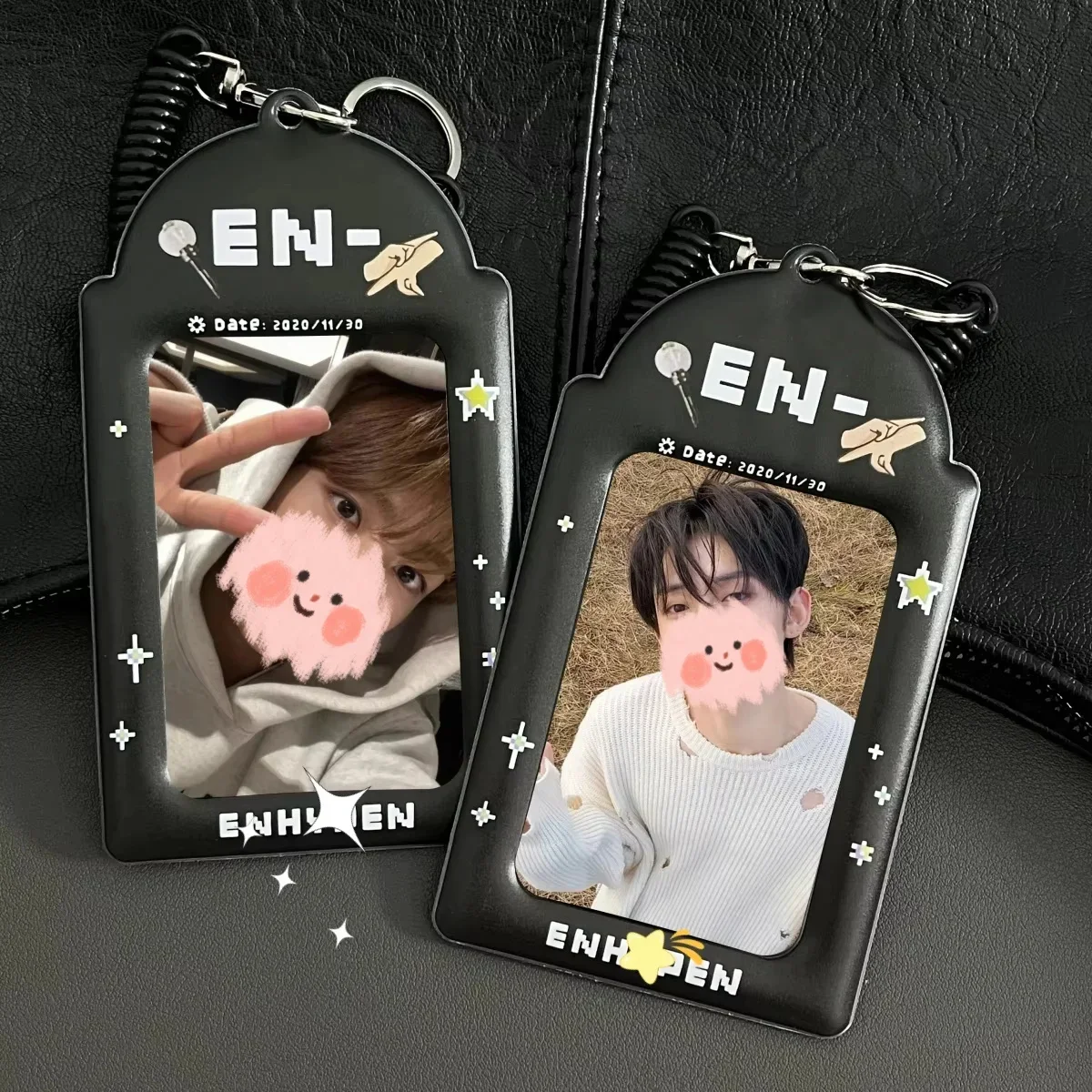 حامل بطاقات Black En، حامل بطاقات الصور Kpop EN، نسيج غير لامع، عرض تخزين الكمبيوتر، سلعة Star Idol مناسبة لمحبي EN