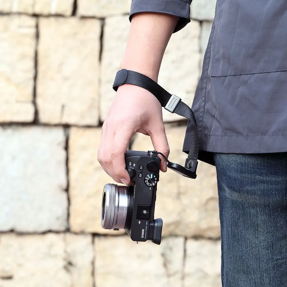 SmallRig Universal Camera Wrist Strap for Sony Canon Nikon Fujifilm Lumix Panasonic Olympus Leica SLR Wristband DSLR Accessories