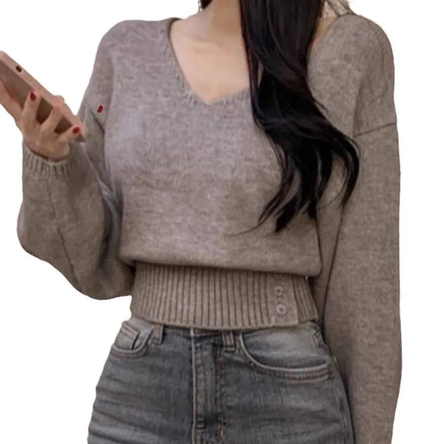 South korea Chic Autumn Retro Temperament V-neck Buckle Waist Hugging Slimming Versatile Long sleeve Knit Pullover Sweater Women